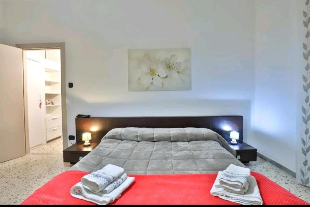 Casa Vacanza Arcangeli Salerno Exterior photo